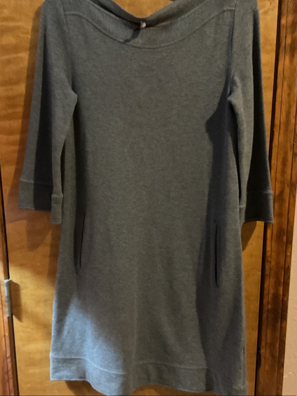 Old Navy Heather Gray 3/4-Sleeve Midi Dress